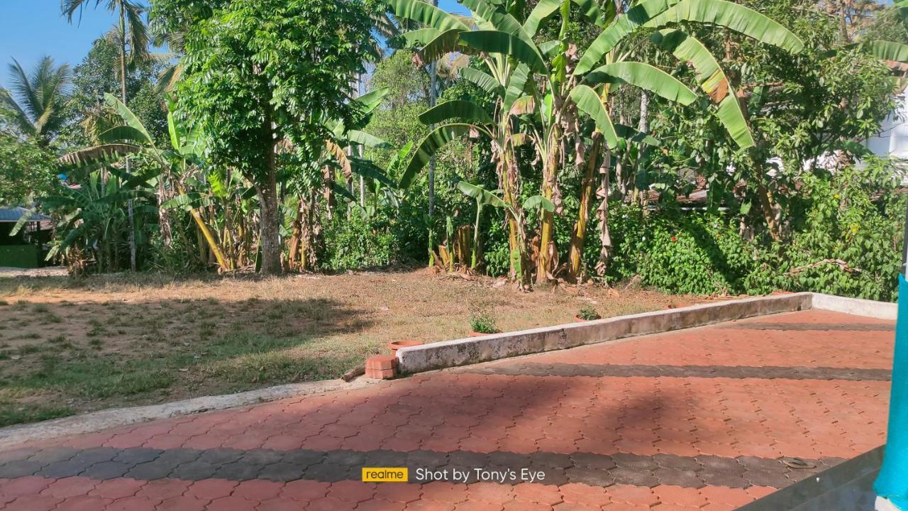 Gooseberry Family Retreats - Wayanad By Karapuzha Resorts Meenangadi Екстер'єр фото